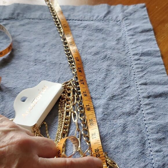 Chain Belt, Goldstone, OS - Picture 4 of 4